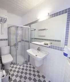 Quarante Hotel - Adult Only - Image 3