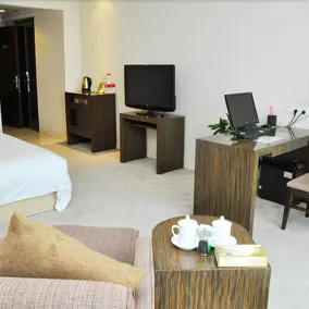 Lin Yi Hotel University - Image 2