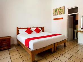 OYO Hotel Relax - Image 5