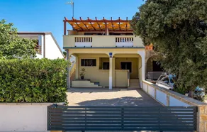 Stunning Home in Mandre With Wifi and 1 Bedrooms - Image 2