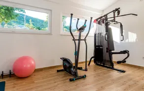Amazing Home in Siveric with Hot Tub, Sauna & WiFi - Image 5