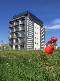 Hotel Sweet - Image 2