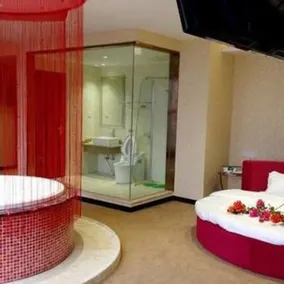 Oriental Ginza Garden Hotel - Image 2