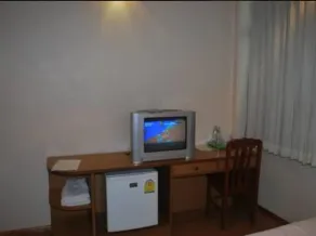 Suriwongse - Image 2