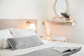 Malibu Studios - Elegant & Cosy - Image 4