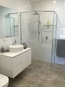 Luxury Townhouse in chic North Adelaide - Image 4