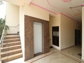 Hotel Sachin By OYO Rooms - Image 5