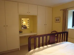 Gardeners Cottage - Image 2