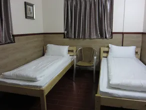 Hong Kong Motel - Image 2