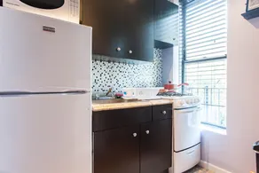 Times Square Perfect Home - Image 2