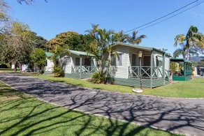 Jacaranda Holiday Park - Image 3