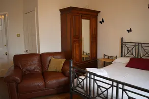 Syston Guest House - Image 3