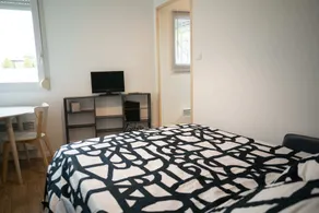 Charming bright studio and design - Image 3