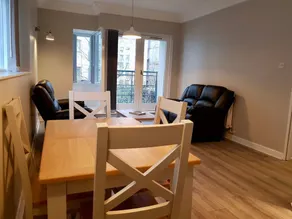 2 Bedroom Apartment Near the 3 Arena - Image 3