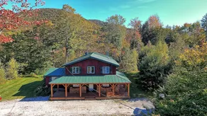 Pittsfield Chalet - Image 5