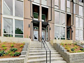 3br W/ Rooftop Patio On Capitol Hill 3 Bedroom Townhouse - Image 5