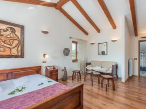 Rustically furnished villa with swimming pool and spacious yard near Labin - Image 5