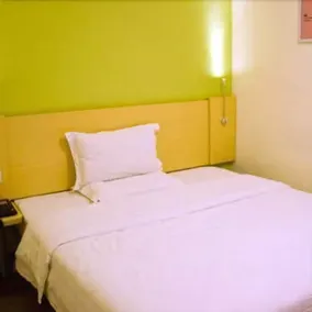 7 Days Inn - Image 2