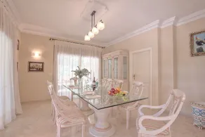 Gorgeous Private Villa for 10 in Moraira - Image 3