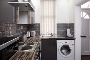 Eldon Apartments - Image 2