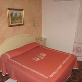 L'Hotel Casa Mia - Image 3