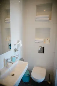 Hotel XL - Image 2
