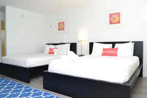 The Reef Hotel - Image 5