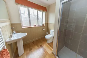 Stoodleigh Court Coach House B&B - Image 3
