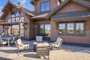 City Home At Brasada Ranch 5 Bedroom Home by Redawning - Image 4