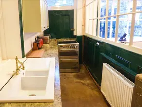 The Clocking In House - Image 5