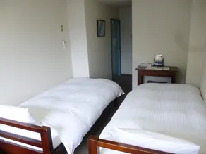 Econo Inn Kyoto - Image 4
