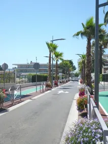 Résidence Hôtelière Syracuse Villeneuve-Loubet - Image 3