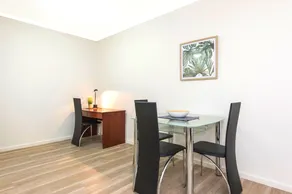 Perth West End Apartment 601 - Image 2