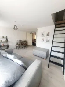 Cornwall Farm House - Sleeps 11 - Image 5