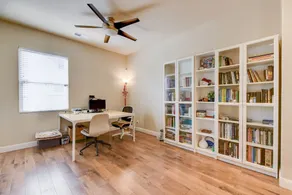 Spacious & Scenic 4br W/ Deskspace In Hayward 4 Bedroom Home by Redawning - Image 3
