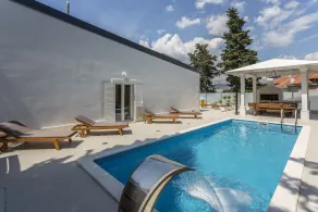 Villa Bila Vila Split - Where Life Meets Luxury & Nature - Image 5