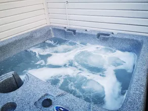 Fabulous,3 Bedrooms, Garden, hot Tub, Sleeps 8 - Image 5