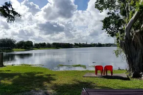 Beautiful Lakeview Sunsets Resort - 3BR - Image 3