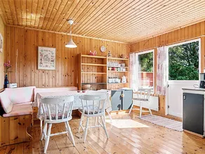 6 Person Holiday Home in Stege - Image 4