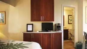 Manu Mele Bed and Breakfast - Image 4