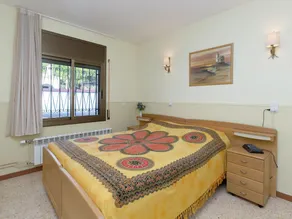 Holiday Home Very Close to the sea in Quiet Residential Area in Miami Playa - Image 2