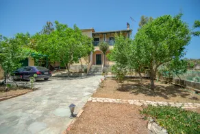 Casa Tsounis by "elite" - Image 5