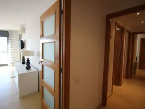 Apartment with sea view, walking distance to the beach - Image 2