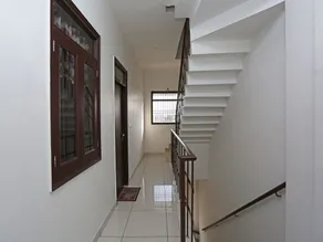 C D Guest House By OYO Rooms - Image 3