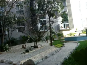 Riviera Towers - Image 4