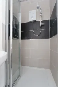 Calvin House Apartments - Image 5