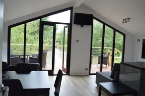 Fairwood Lakes Holiday Park - Image 3