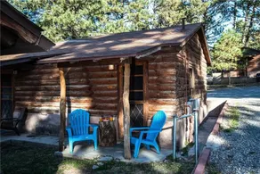 Apache Village 7, Queen Bed, Midtown, Sleeps 2 - Image 4