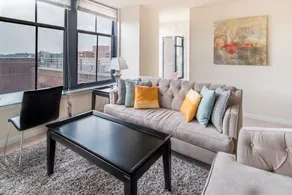 Global Luxury Suites Metropolitan Park Arlington - Image 5