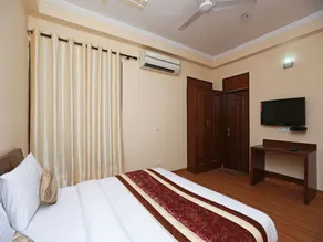 OYO 11600 Hotel Cosy Tree - Image 2